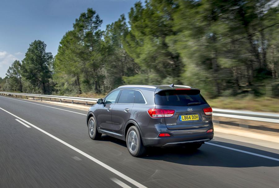  Kia Sorento EcoDynamics (UM) 2015 года  (UK) (фото 18 из 40)